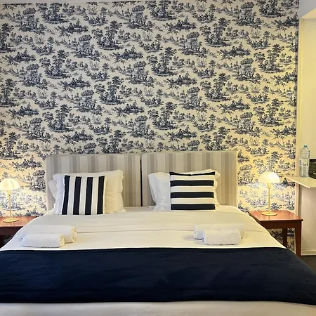 Be Clerigos Apartmán *