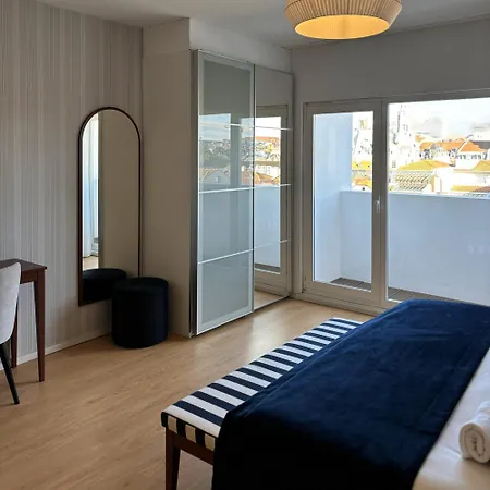 Be Clerigos Apartmán *