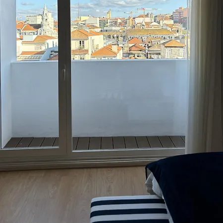 Lägenhet Be Clerigos *